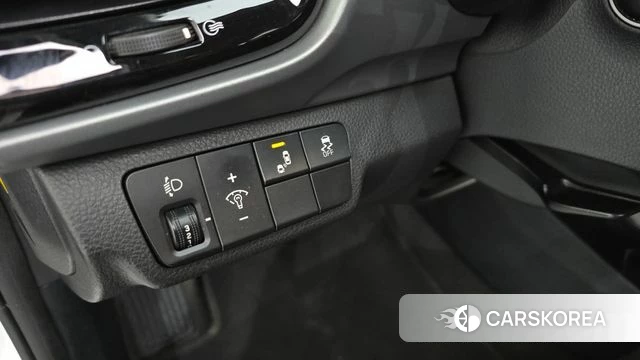 Kia Stonic id 3867073 из Кореи 8