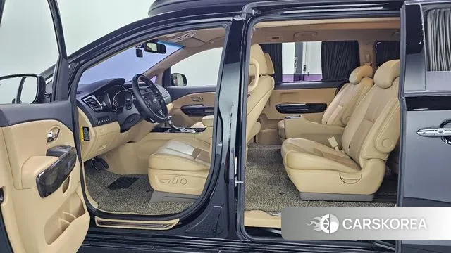 Kia The New Carnival id 3687553 из Кореи 8