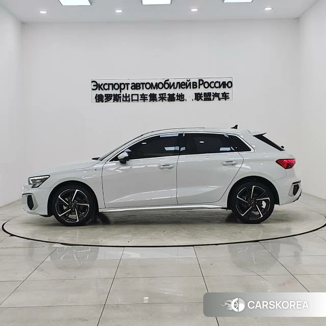 Audi A3 id 4279042 из Китая 8