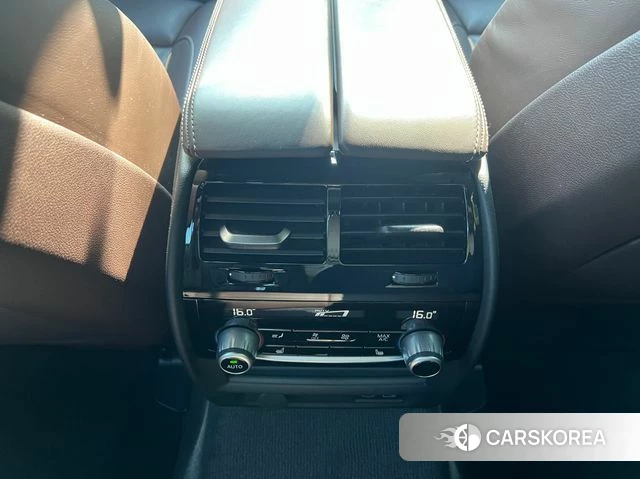 BMW 5 Series (G30) id 4654182 из Кореи 8
