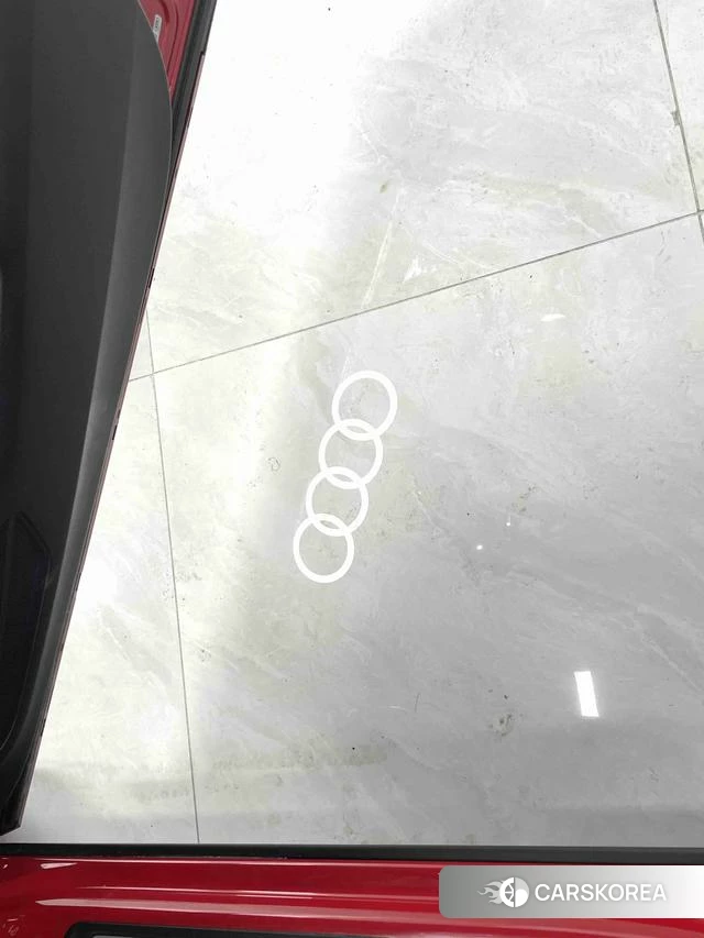 Audi Q2L id 4313550 из Китая 8
