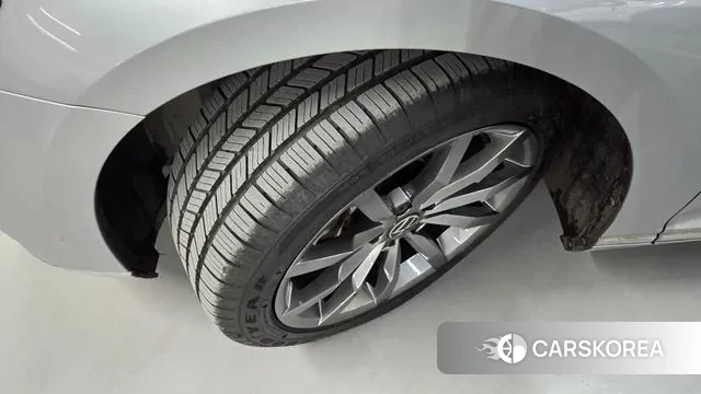 Volkswagen Passat GT (B8) id 3597389 из Кореи 8