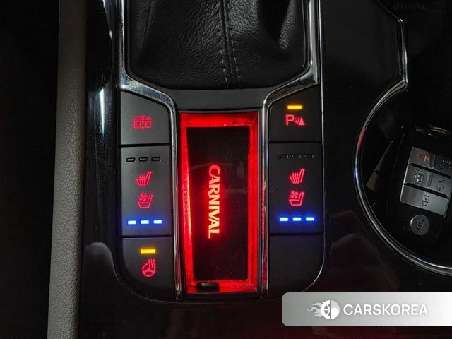 Kia The New Carnival id 4732649 из Кореи 8