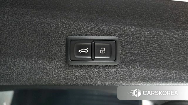 Audi e-Tron id 3915830 из Кореи 8