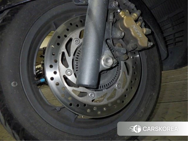 Honda SILVER WING 400 GT ABS id 4184750 из Японии 8