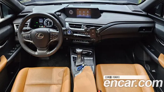 Lexus UX250h id 2672429 из Кореи 8