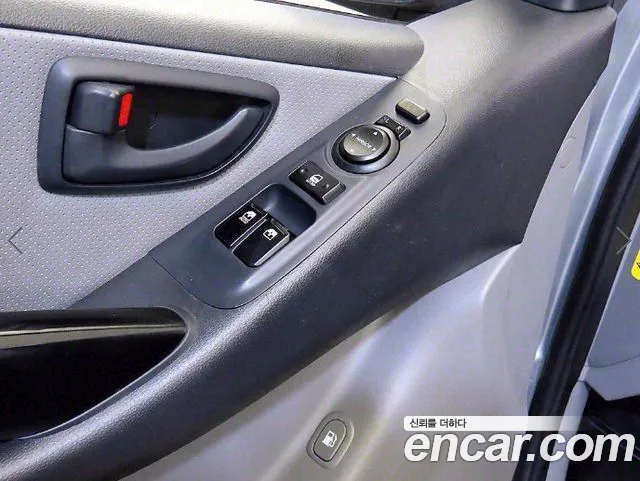 Hyundai The New Grand Starex id 2713347 из Кореи 8