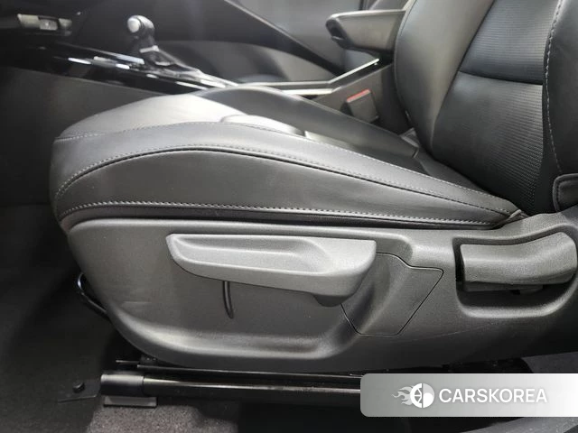 Kia Di Ol Nu Niro id 4454809 из Кореи 8