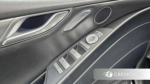 Genesis G80 (RG3) id 4540797 из Кореи 8