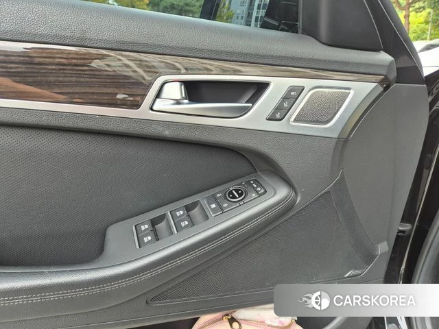 Genesis G80 id 4703548 из Кореи 8