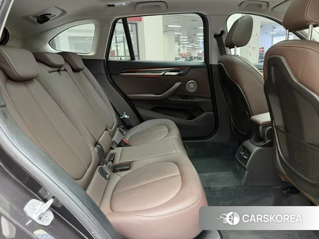 BMW X1 id 4275596 из Китая 8