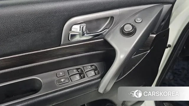 Ssangyong Korando Turismo id 3557830 из Кореи 8