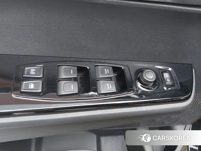 Ssangyong Torres id 3340873 из Кореи 8