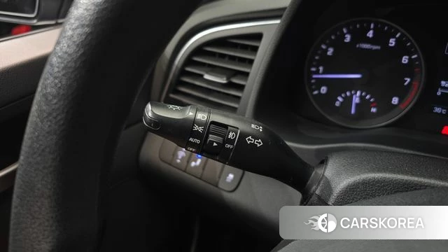 Hyundai Avante AD id 4633262 из Кореи 8