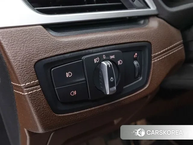 BMW X1 (F48) id 3676250 из Кореи 8