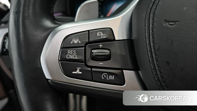 BMW 5 Series (G30) id 4225347 из Кореи 8