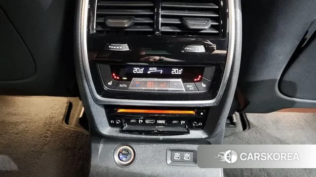 BMW X7 (G07) id 2940519 из Кореи 8