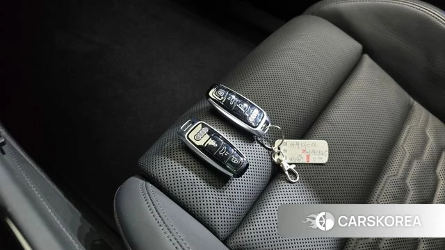 Audi e-Tron GT id 4631574 из Кореи 8