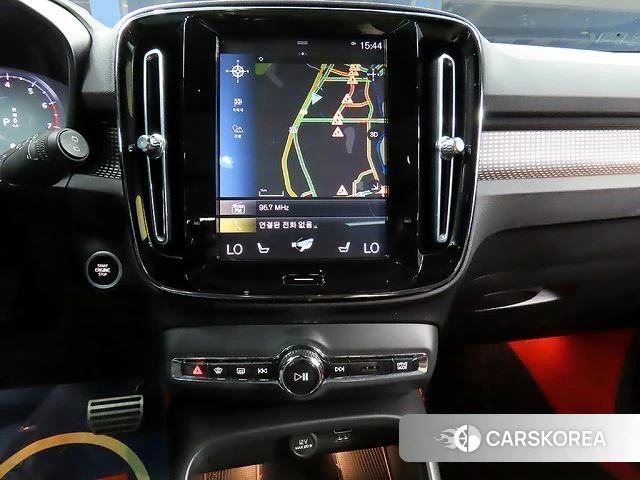 Volvo XC40 id 4637411 из Кореи 8