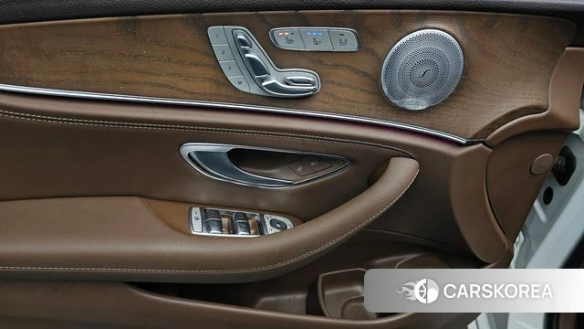 Mercedes-Benz E-Class W213 id 4794153 из Кореи 8