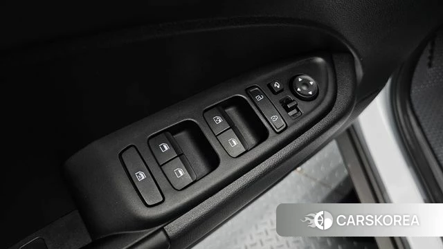 Hyundai Venue id 3896585 из Кореи 8