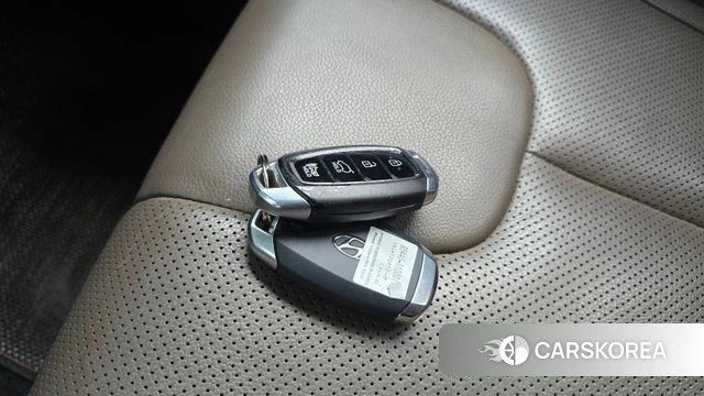 Hyundai Santa Fe TM id 4865544 из Кореи 8