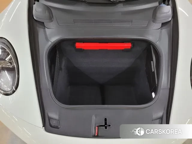 Porsche 911(992) id 3368181 из Кореи 8