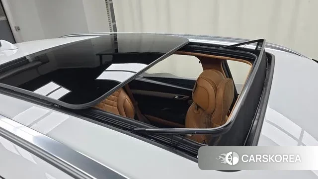 Genesis GV80 id 3021798 из Кореи 8