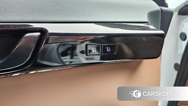Hyundai Grandeur Hybrid (GN7) id 4640508 из Кореи 8