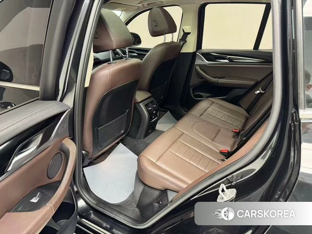 BMW X3 id 4210280 из Китая 8