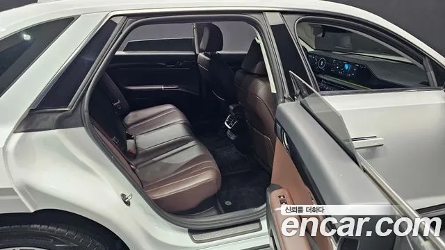 Hyundai Grandeur Hybrid (GN7) id 2935148 из Кореи 8