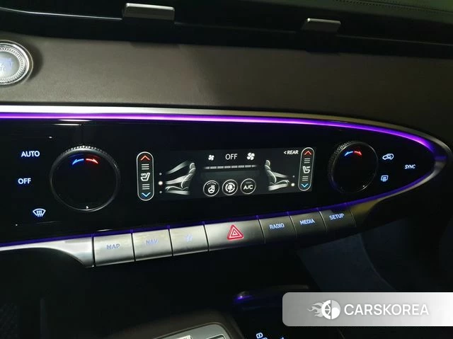 Genesis GV70 id 4202411 из Кореи 8