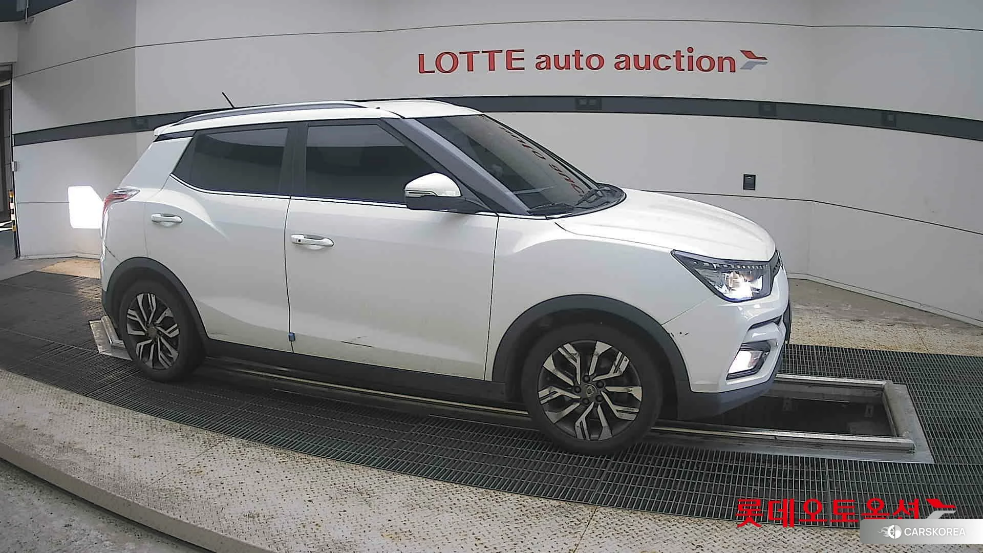 SsangYong Tivoli id 4498461 из Кореи 8