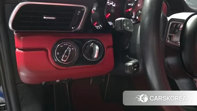 Porsche 911 id 3742936 из Кореи 8