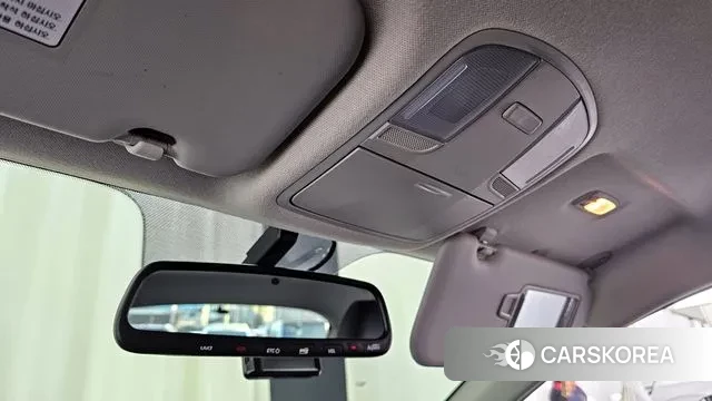 Kia Stonic id 3330108 из Кореи 8