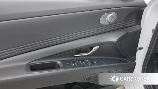 Hyundai Avante (CN7) id 3556455 из Кореи 8