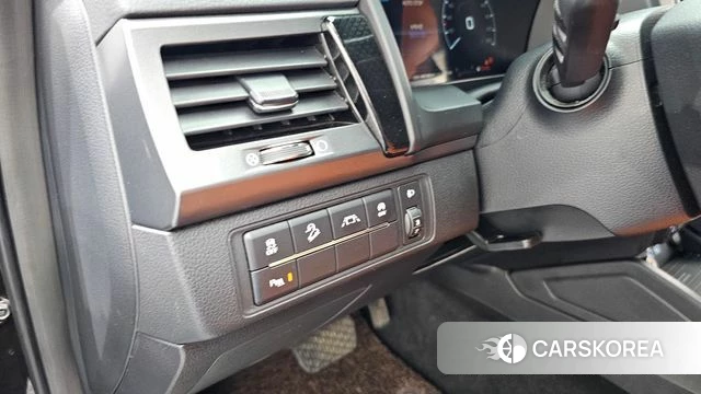 Ssangyong The New Rexton Sports Cannes id 4518319 из Кореи 8