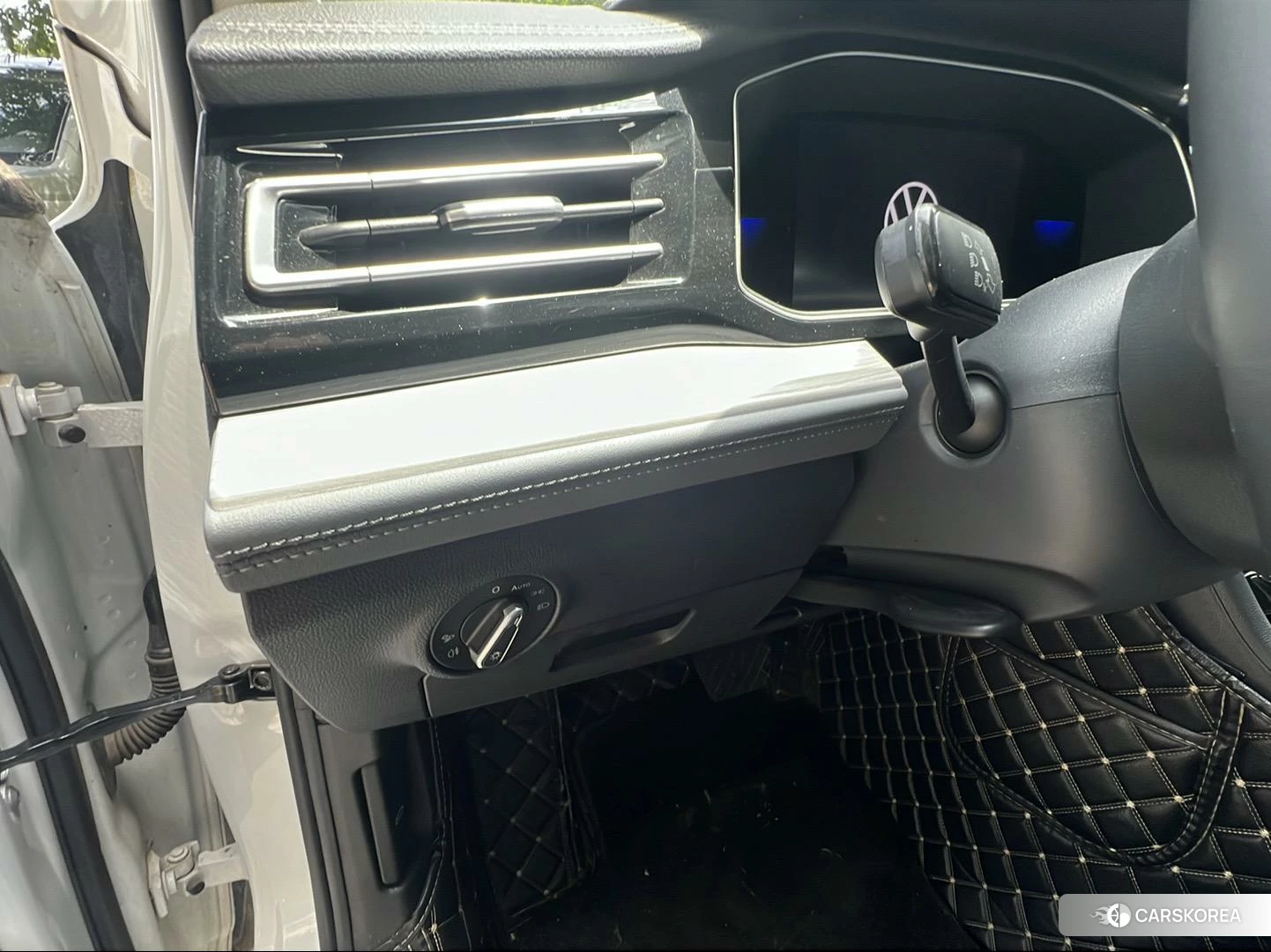 Volkswagen Sagitar id 4492787 из Китая 8