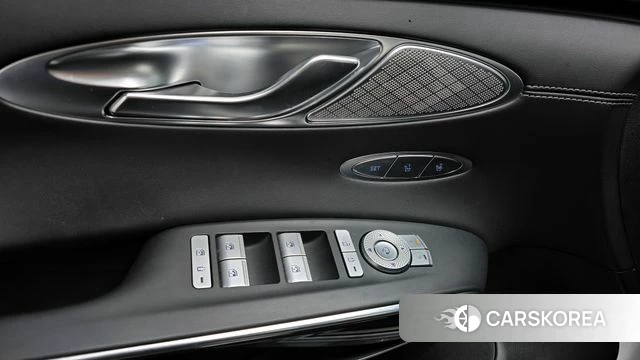 Genesis GV70 id 3807222 из Кореи 8