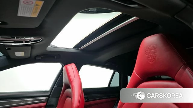 Porsche Panamera (971) id 3879681 из Кореи 8