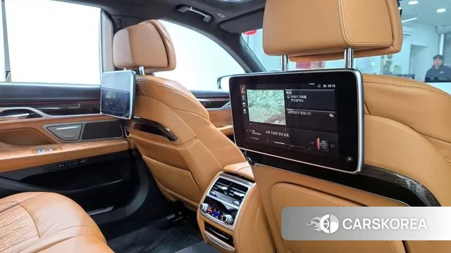 BMW 7 Series (G11) id 3753099 из Кореи 8