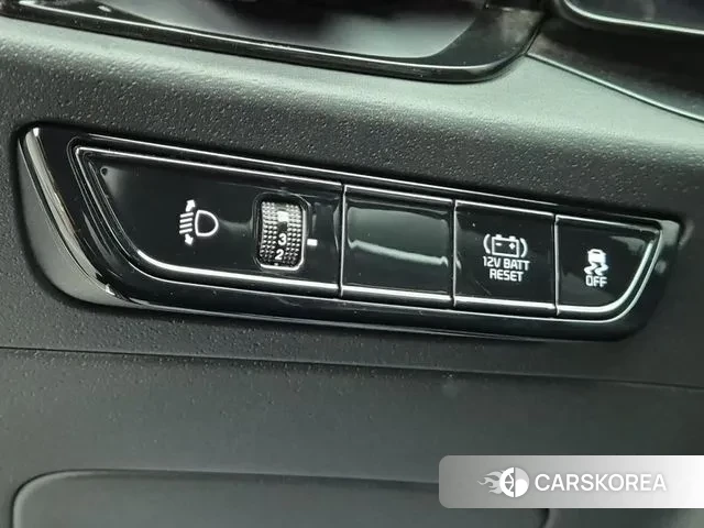 Kia Di Ol Nu Niro id 3746570 из Кореи 8