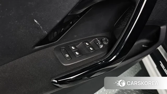 Peugeot 208 id 3773190 из Кореи 8