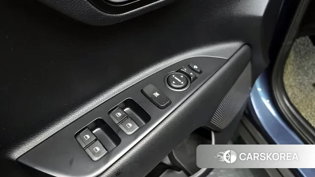 Kia Stonic id 2986683 из Кореи 8