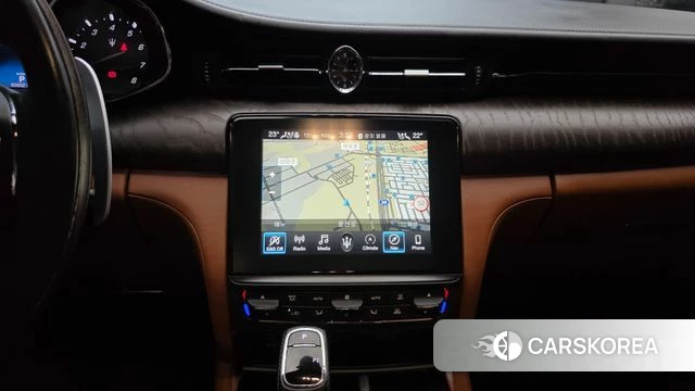 Maserati Quattroporte id 3866915 из Кореи 8