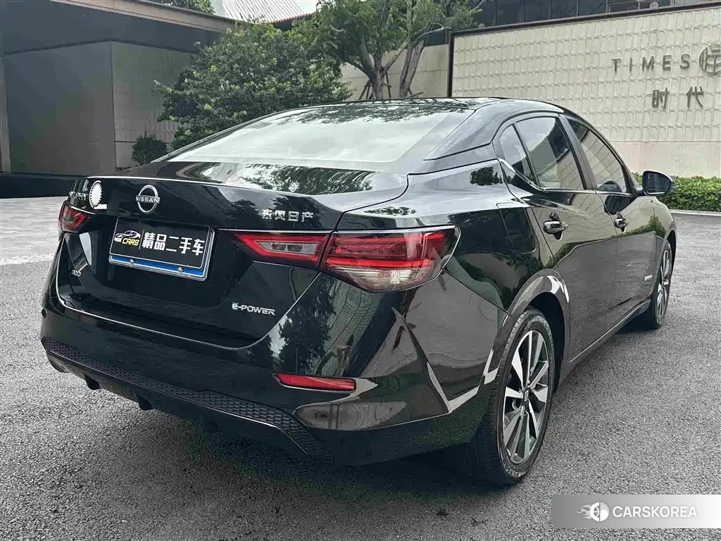 Nissan Sylphy id 4553861 из Китая 8