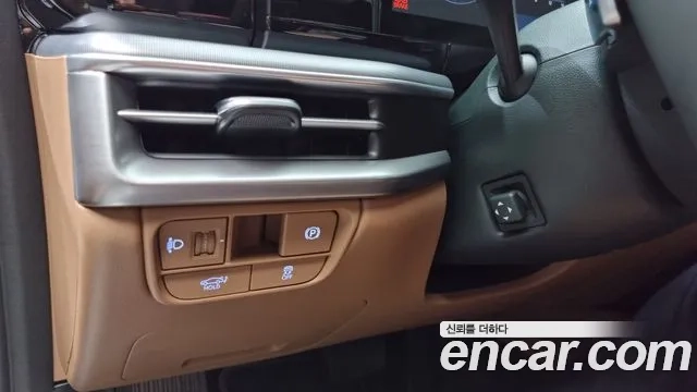 Hyundai Grandeur (GN7) id 2934956 из Кореи 8