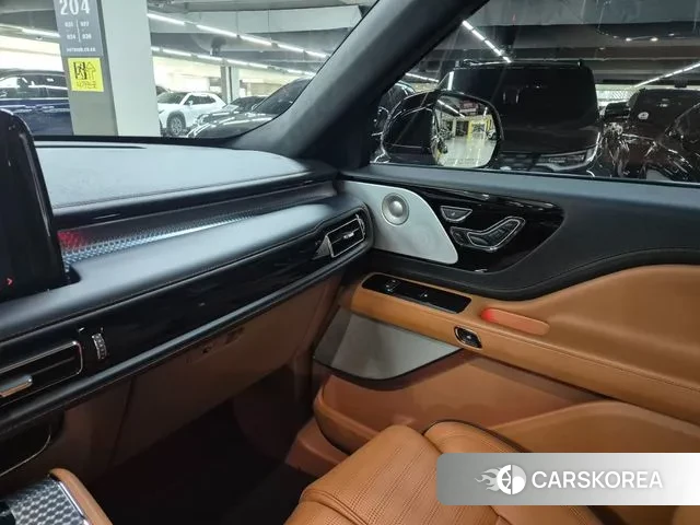 Lincoln Aviator 2nd generation id 3700808 из Кореи 8