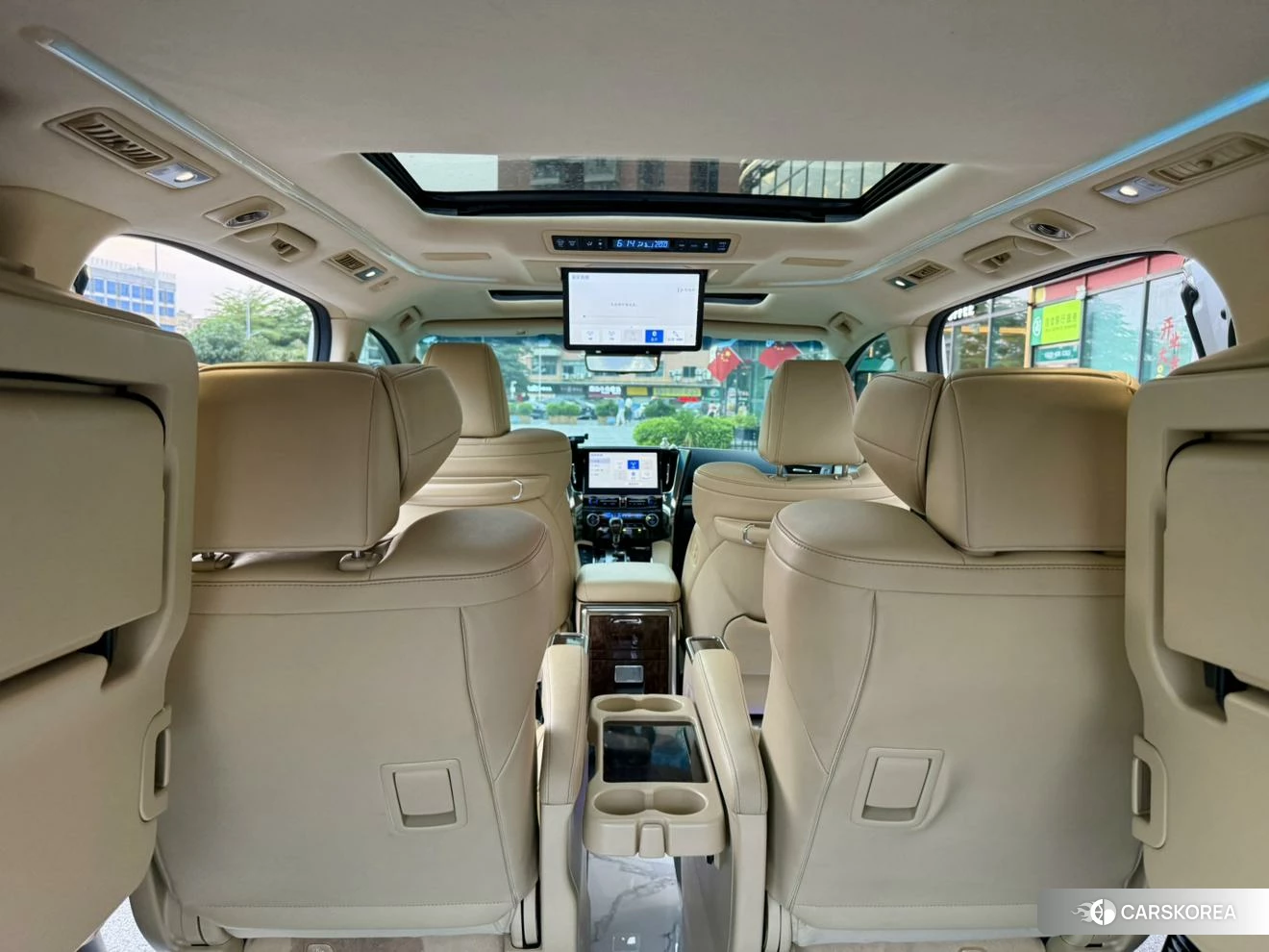 Toyota Elfa id 4455621 из Китая 8