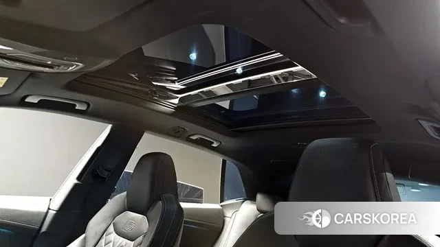 Audi Q8 (4M) id 3433304 из Кореи 8